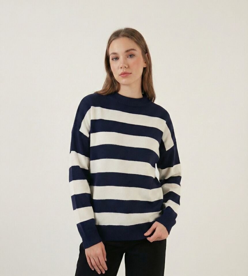 Kadın Çizgili Triko Kazak