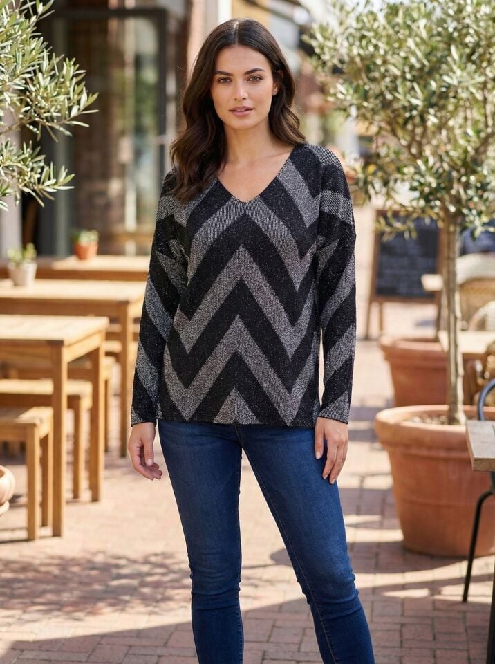 Kadın Simli Zigzag Desenli Triko Kazak